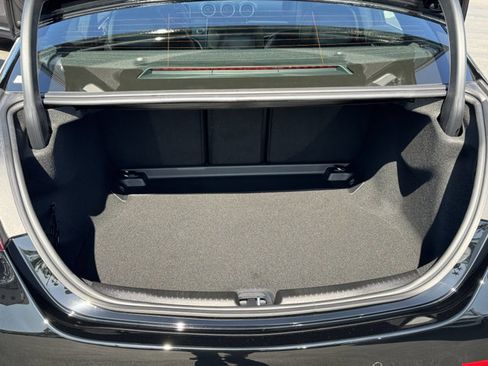 New 2025 Mercedes-Benz C 300 Sedan image 6