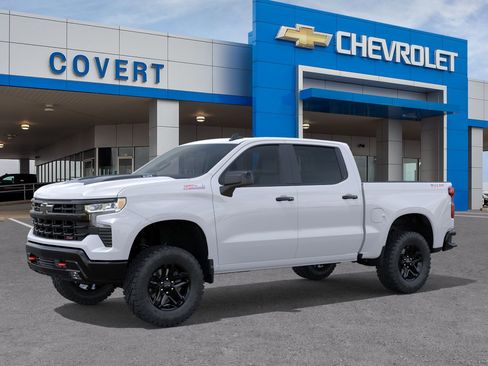 New 2026 Chevrolet Silverado 1500 LT Trail Boss w/ Convenience Package II AWD/4WD image 2