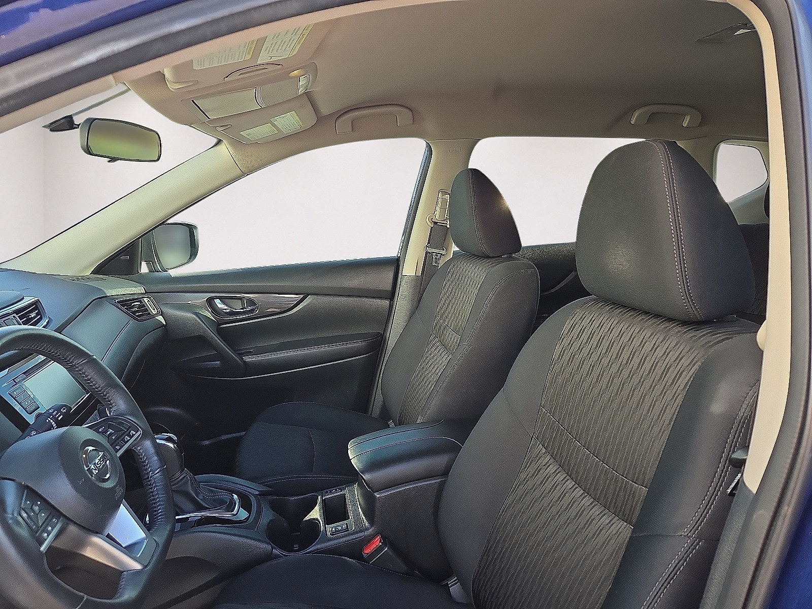 Used 2018 Nissan Rogue S w/ S Value Package FWD image 9