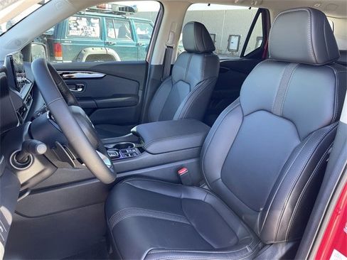 New 2025 Honda Pilot EX-L image 23