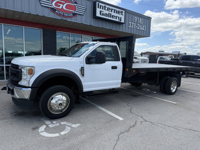 Used 2021 Ford F550 2WD Regular Cab Super Duty image 2