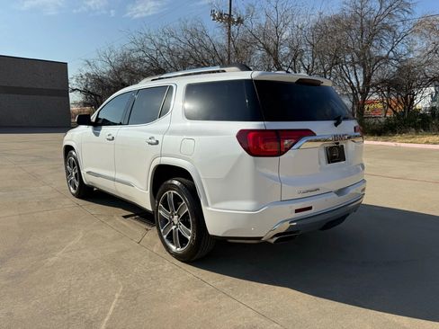 Used 2019 GMC Acadia Denali w/ Technology Package image 4