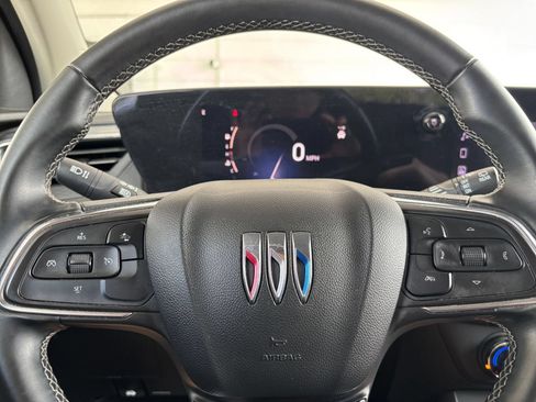Used 2025 Buick Encore GX Preferred FWD image 30