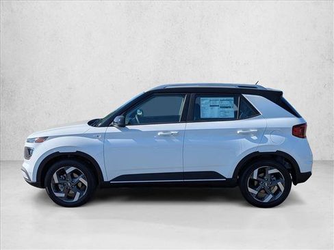 New 2026 Hyundai Venue SEL FWD image 8