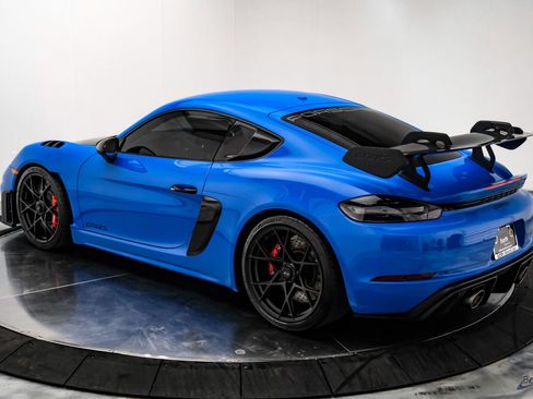 Used 2024 Porsche 718 Cayman GT4 RS RWD image 10