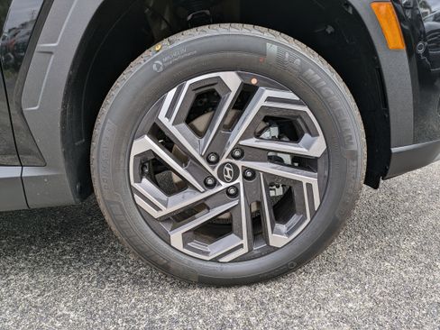 New 2026 Hyundai Tucson Limited image 11