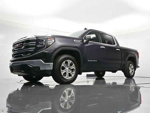 Certified 2024 GMC Sierra 1500 SLT image 36