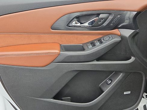 Certified 2018 Chevrolet Traverse High Country image 10