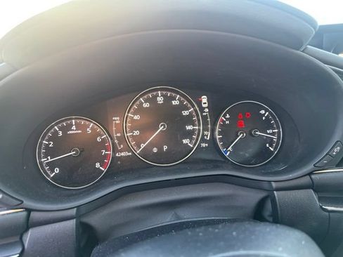Used 2021 MAZDA MAZDA3 s FWD image 7