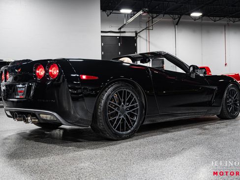 Used 2006 Chevrolet Corvette Convertible w/ Preferred Equipment Group image 5