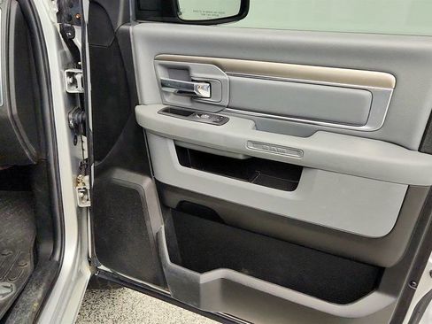 Used 2019 RAM 1500 Big Horn AWD/4WD image 23