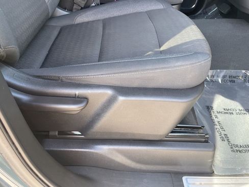 Used 2025 Chevrolet Silverado 1500 LT AWD/4WD image 23