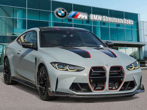 Used 2023 BMW M4 CSL image 5