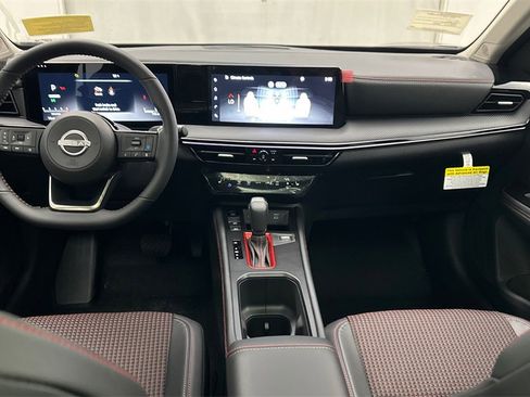 New 2025 Nissan Kicks SR w/ SR Premium Package image 20