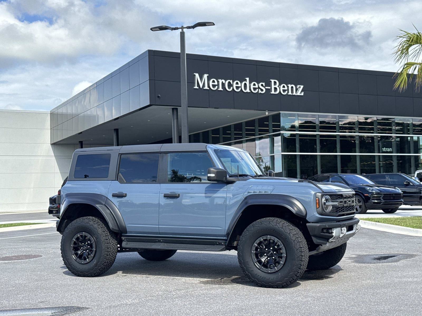Used 2023 Ford Bronco Raptor AWD/4WD image 1