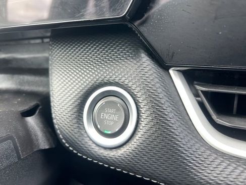 Used 2025 Chevrolet Equinox LT image 23