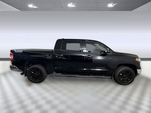 Used 2021 Toyota Tundra SR5 w/ SR5 Upgrade Package AWD/4WD image 8