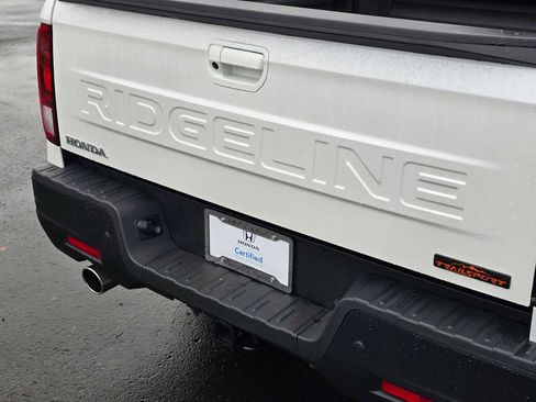 Certified 2024 Honda Ridgeline TrailSport image 16
