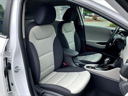Used 2019 Hyundai Ioniq SEL FWD image 7
