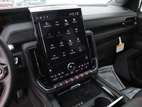 New 2025 GMC Yukon AT4 Ultimate image 39