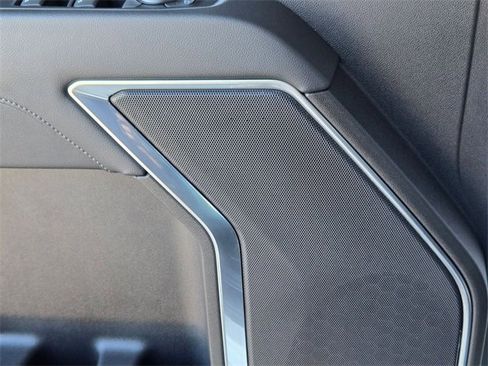 Used 2022 GMC Sierra 1500 Elevation image 17