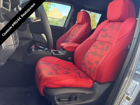 Used 2025 Toyota Tacoma TRD Off-Road image 22