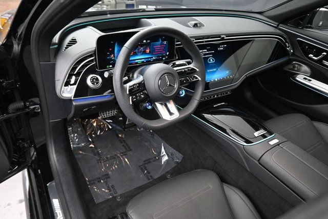 Used 2026 Mercedes-Benz E 53 AMG e 4MATIC Sedan image 8