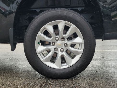 Used 2022 Chevrolet Silverado 1500 Custom RWD image 9