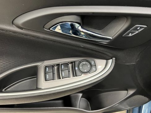 Used 2024 Chevrolet Malibu LT image 28