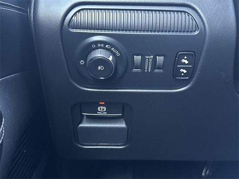 Used 2024 Jeep Grand Wagoneer Series II w/ Quick Order Packagew 28T image 22