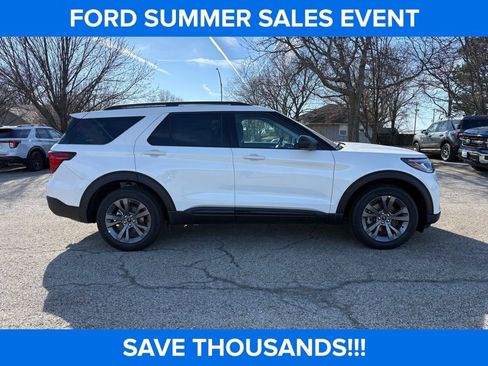 New 2026 Ford Explorer Active w/ Active Comfort Package AWD/4WD image 6