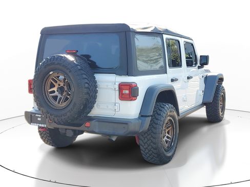 Used 2021 Jeep Wrangler Unlimited Rubicon w/ Safety Group image 5