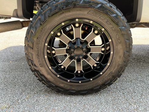 Used 2019 Chevrolet Colorado ZR2 w/ ZR2 Dusk Special Edition AWD/4WD image 39
