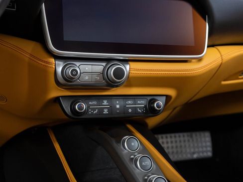 Certified 2020 Ferrari Portofino RWD image 51