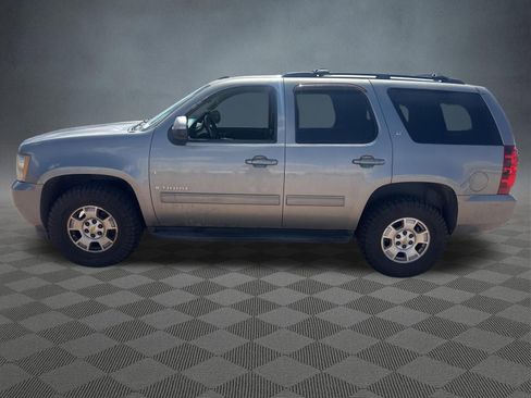 Used 2009 Chevrolet Tahoe LT AWD/4WD image 6