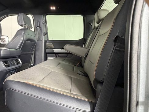 Used 2025 Ford F150 Lariat w/ FX4 Off-Road Package image 27