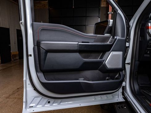 Used 2025 Ford F150 Raptor image 36