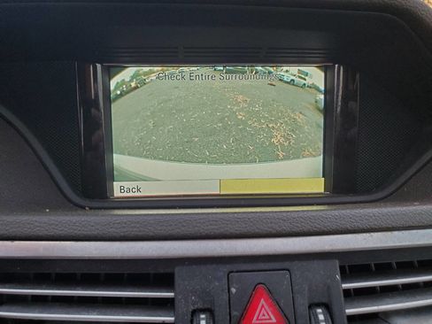 Used 2011 Mercedes-Benz E 350 E 350 Luxury 4MATIC AWD 4dr Se image 14