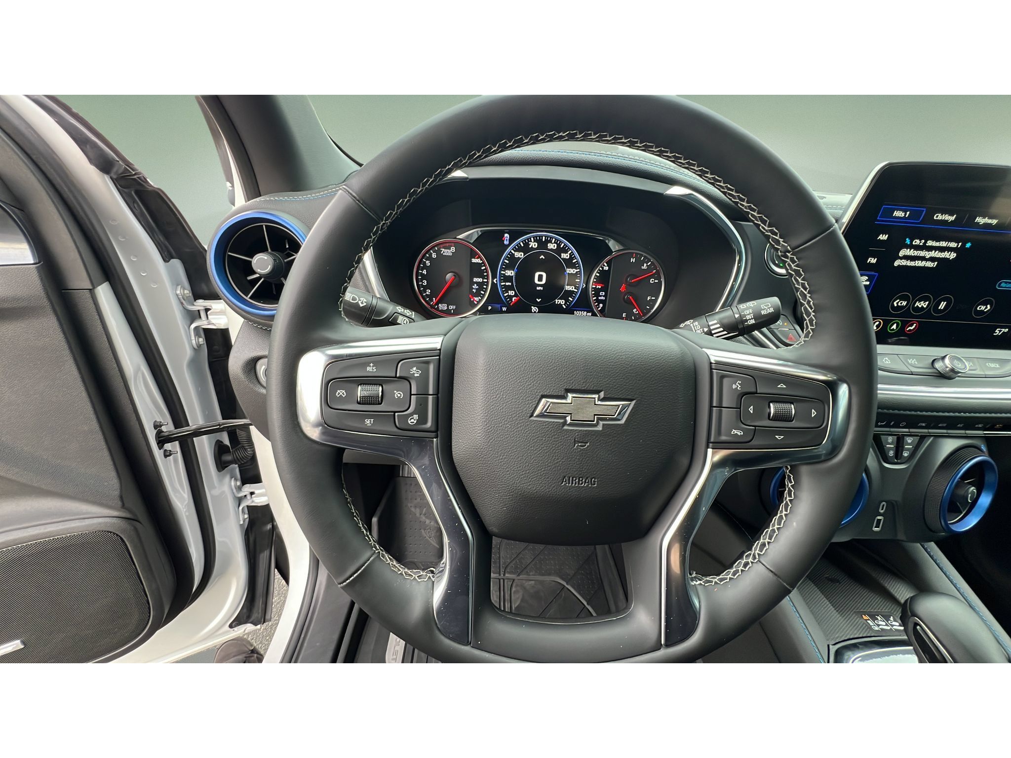 Certified 2025 Chevrolet Blazer RS w/ Enhanced Convenience Package AWD/4WD image 22