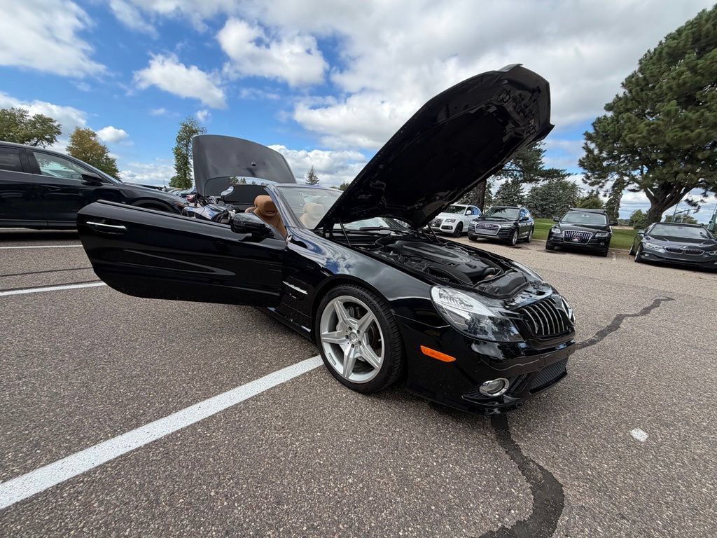 Used 2012 Mercedes-Benz SL 550 image 43
