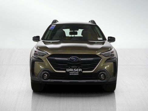 Used 2025 Subaru Outback Premium image 8