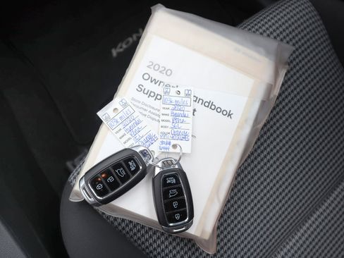 Used 2020 Hyundai Kona SEL image 28