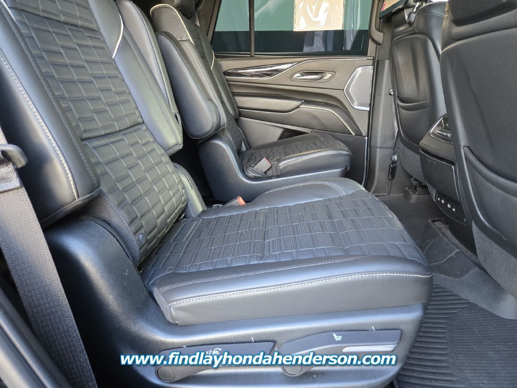 Used 2023 Cadillac Escalade V w/ LPO, ONYX Package AWD/4WD image 20