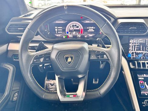 Used 2021 Lamborghini Urus image 62