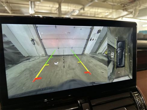 Certified 2022 Lincoln Navigator Reserve image 24