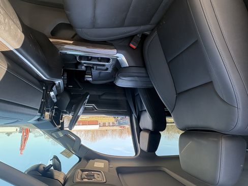 Used 2025 Chevrolet Silverado 1500 RST w/ Convenience Package II image 20