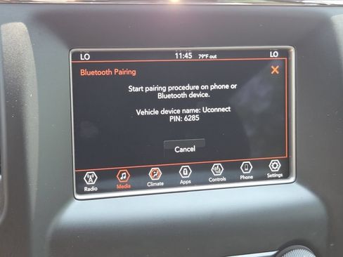 Used 2021 Jeep Grand Cherokee Laredo w/ Security & Convenience Group AWD/4WD image 6
