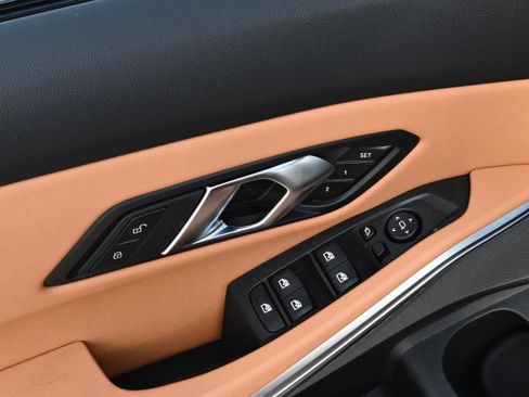 New 2026 BMW 330i Sedan w/ M Sport Package image 26