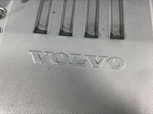 Used 2024 Volvo XC60 B5 Core AWD/4WD image 31