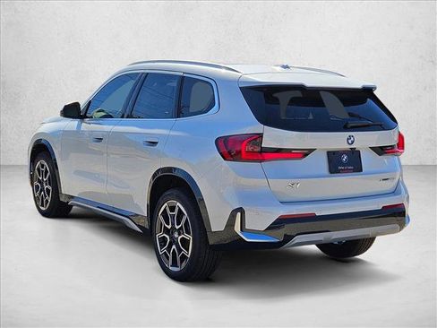 Used 2026 BMW X1 xDrive28i w/ Technology Package image 9